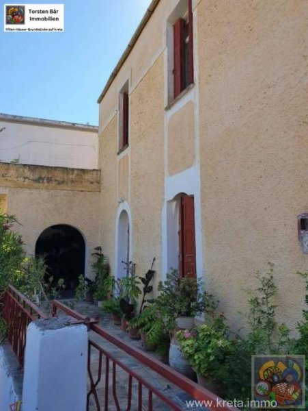 Vori Kreta, Vori, Einfamilienhaus im traditionellen Herrenhausstil Haus kaufen